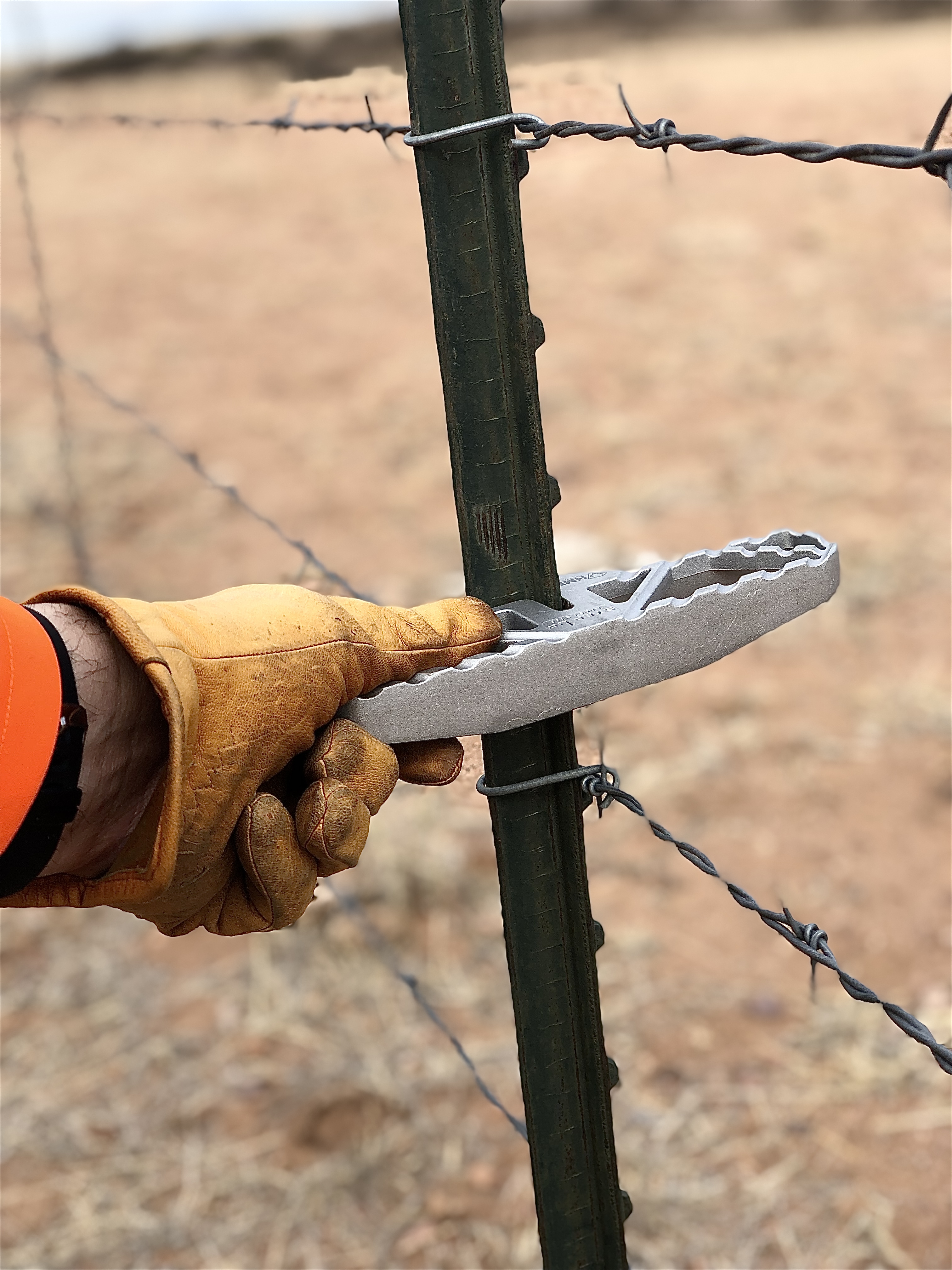 GEAR SPOTLIGHT: T-Post Fence Step